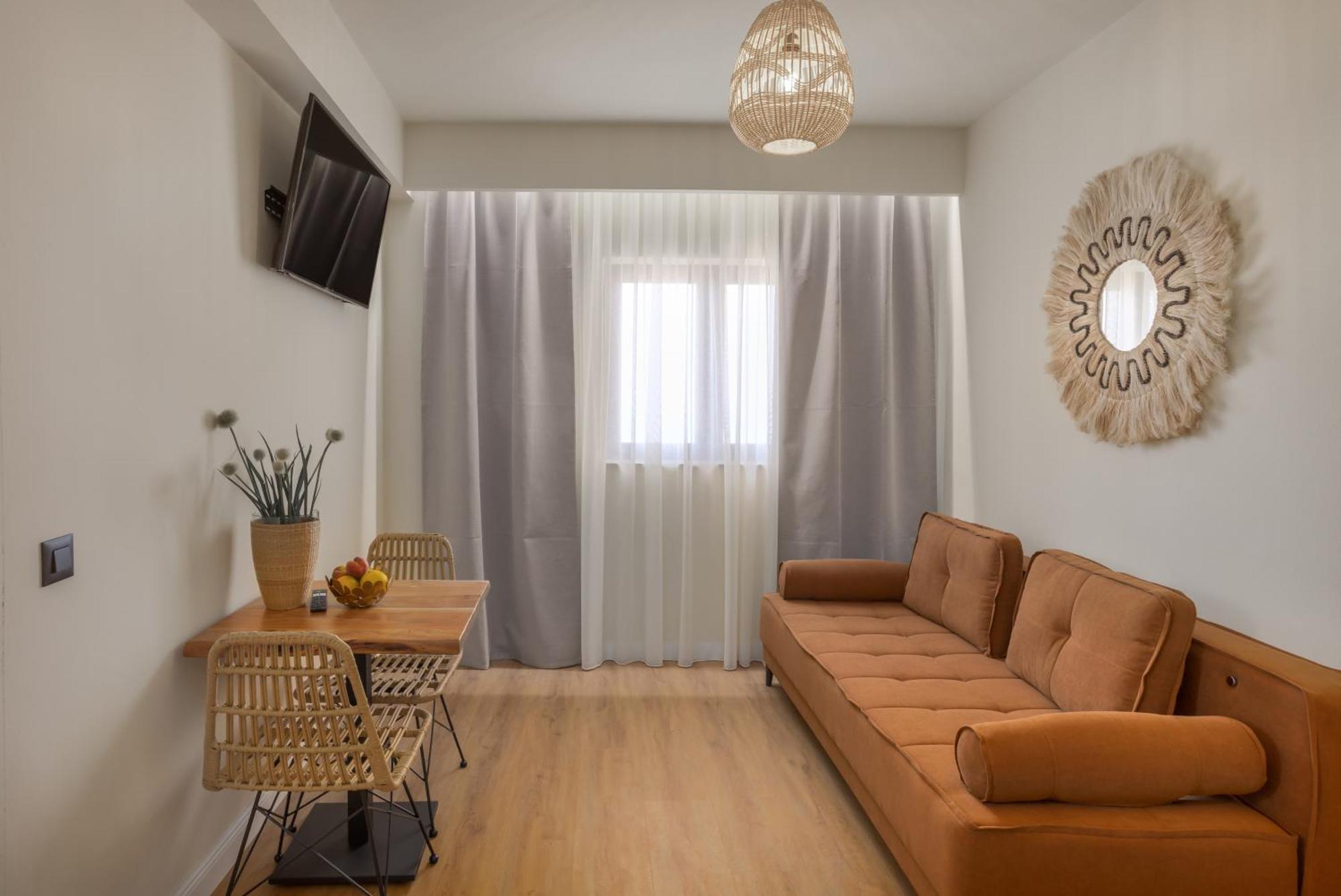 Driades Luxury Apartments Hersonissos  Exterior photo