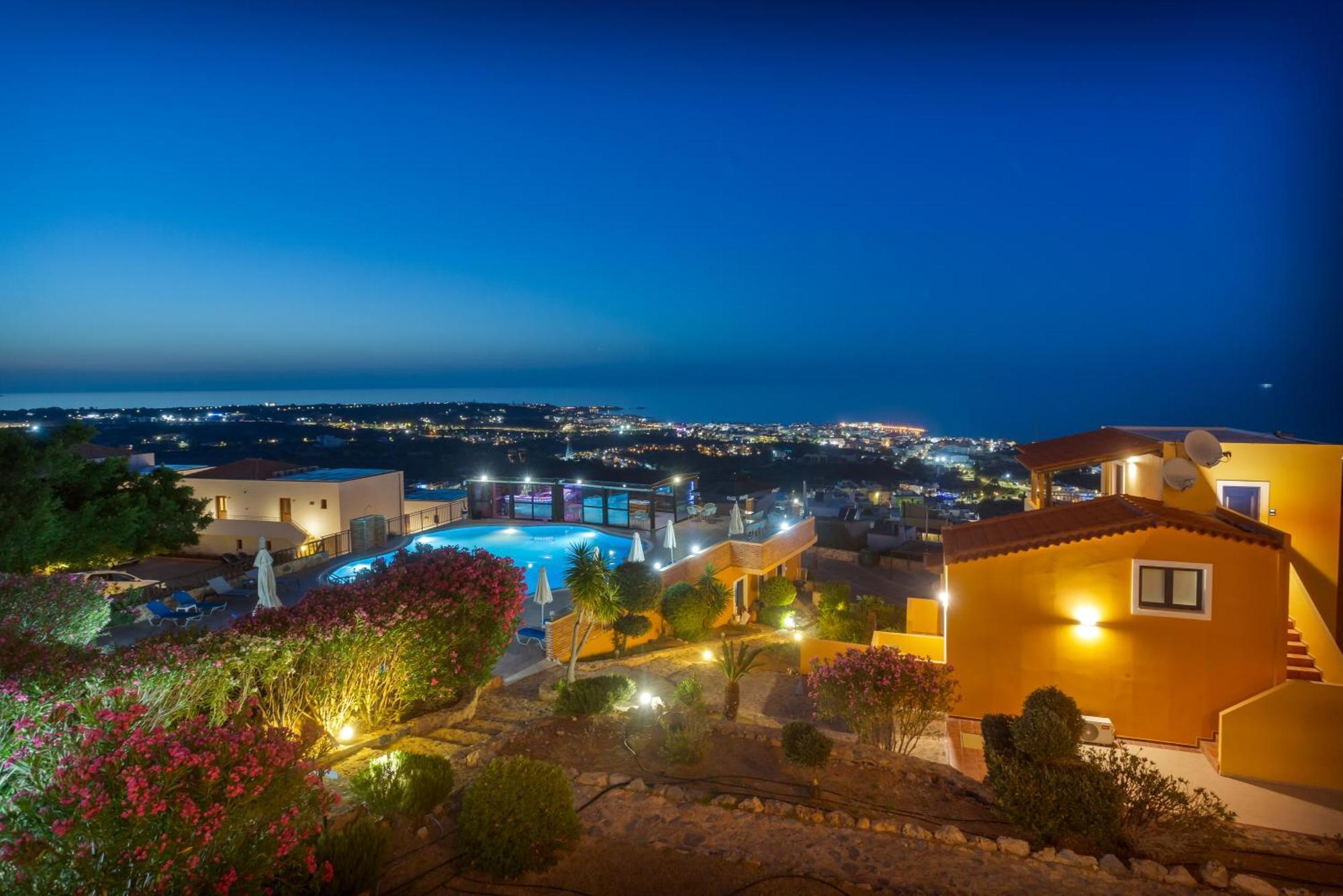 Driades Luxury Apartments Hersonissos  Exterior photo